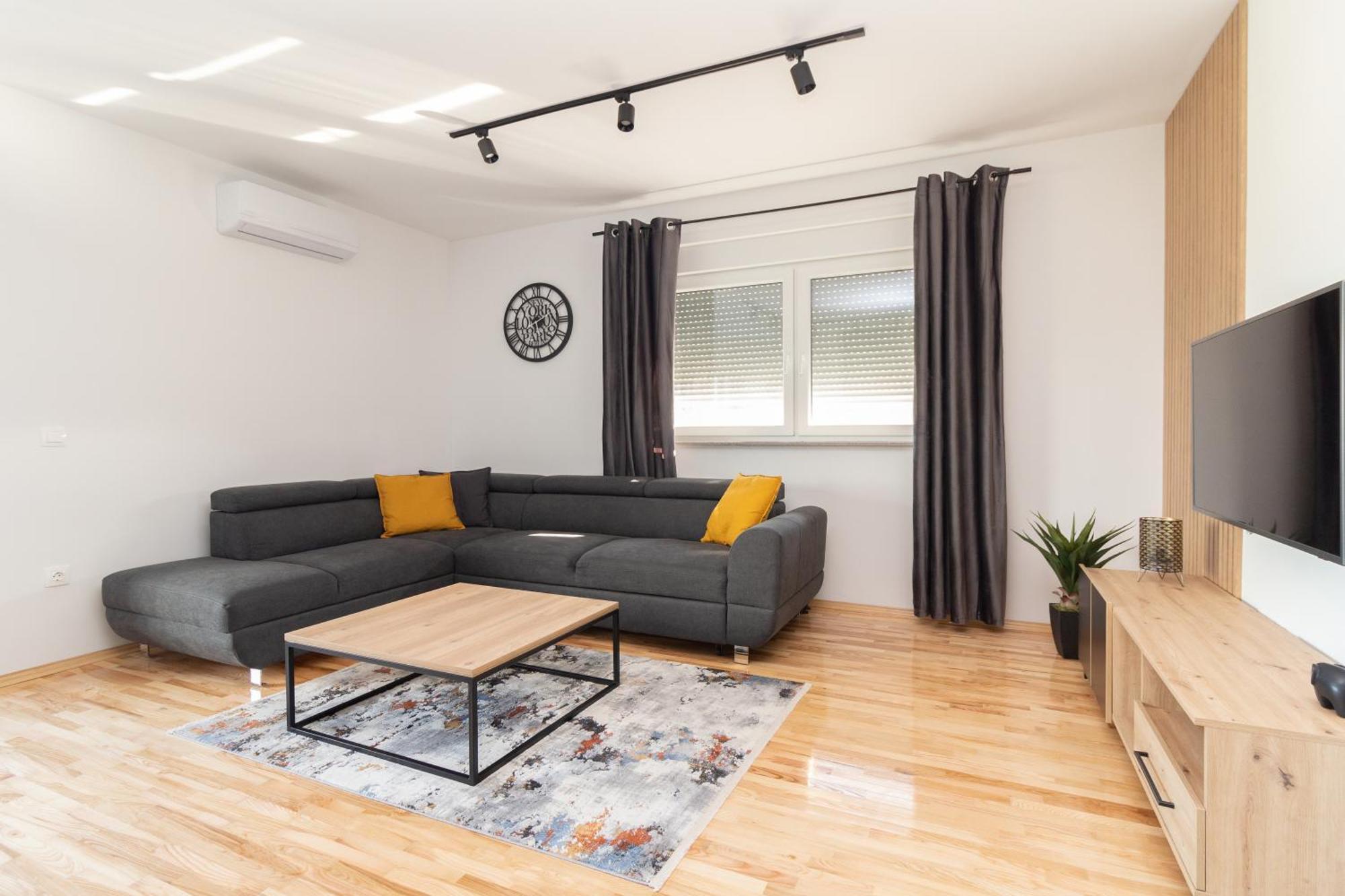 Modern And Spacious Apartment Helena Near The Beach Privlaka  Exterior foto